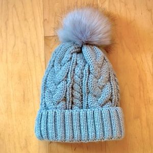 Pom Pom hat